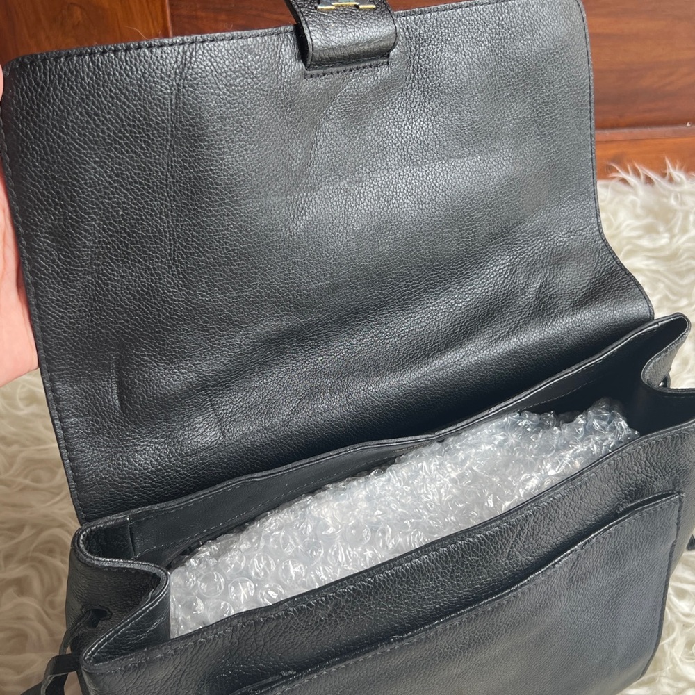 Auth Louis Vuitton LockMe Noir MM | Price Firm - Picture 13 of 16